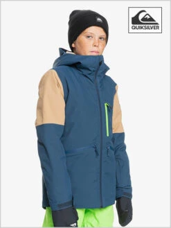 Quiksilver: Travis Rice Youth Jacket - Insignia Blue 6 Quiksilver: Travis Rice Youth Jacket - Insignia Blue -Ski Gear Store TravisRiceYouth InsigBlue3